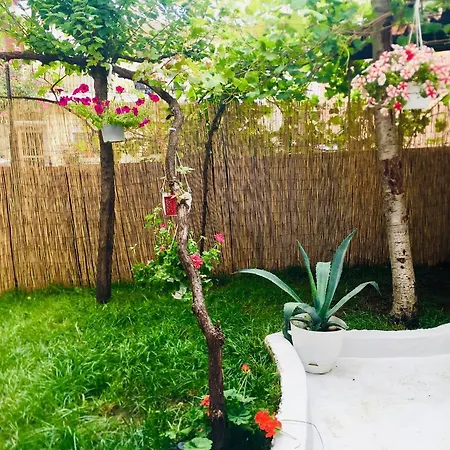 דירה Oasis Luxury Detached House In With Hydromassage סלוניקי