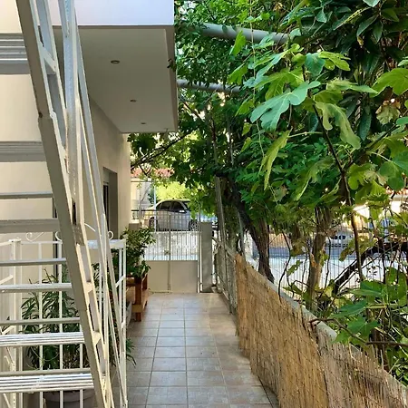 Oasis Luxury Detached House In With Hydromassage