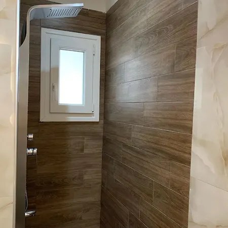Apartment Oasis Luxury Detached House In With Hydromassage