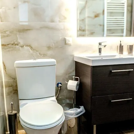 Oasis Luxury Detached House In With Hydromassage *