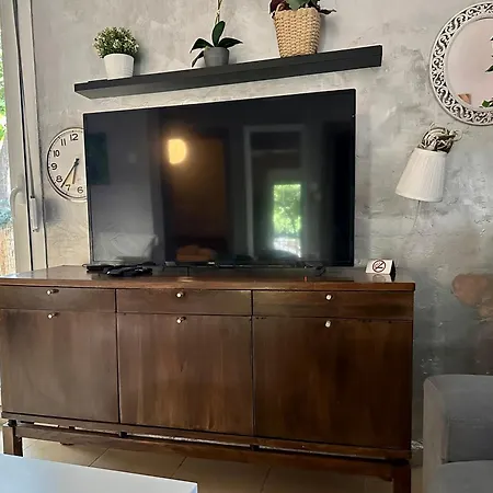 Oasis Luxury Detached House In With Hydromassage