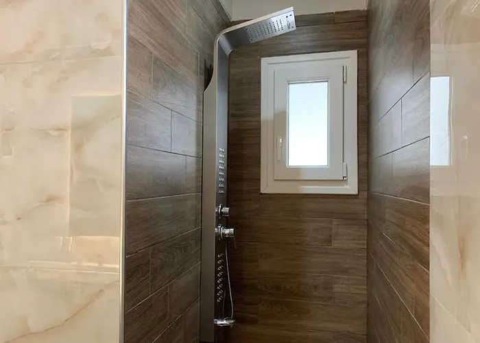 Apartment Oasis Luxury Detached House In With Hydromassage