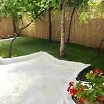 Oasis Luxury Detached House In With Hydromassage