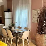 شقة Oasis Luxury Detached House In With Hydromassage *