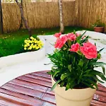 Oasis Luxury Detached House In With Hydromassage Apartament *