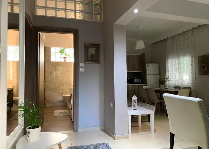 Oasis Luxury Detached House In With Hydromassage Apartment