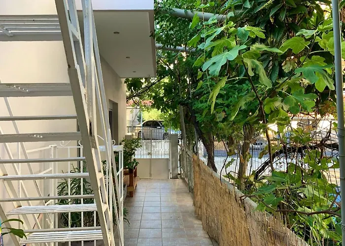 Oasis Luxury Detached House In With Hydromassage