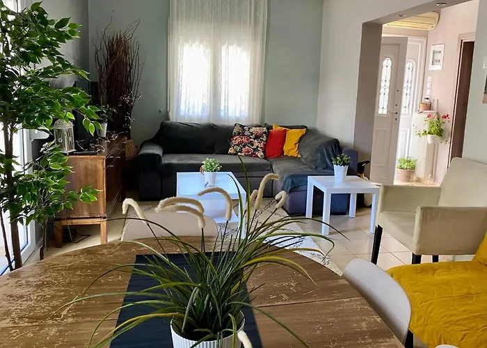 アパート Oasis Luxury Detached House In With Hydromassage テッサロニキ