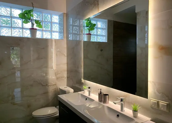 Apartman Oasis Luxury Detached House In With Hydromassage *