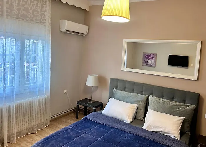 Oasis Luxury Detached House In With Hydromassage